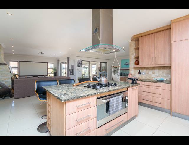 4 BEDROOM FREESTANDING SOLD IN PARKLANDS